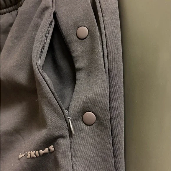 SKIMS Nike Brown Snap away Sweatpants Sz S - Picture 1 of 8